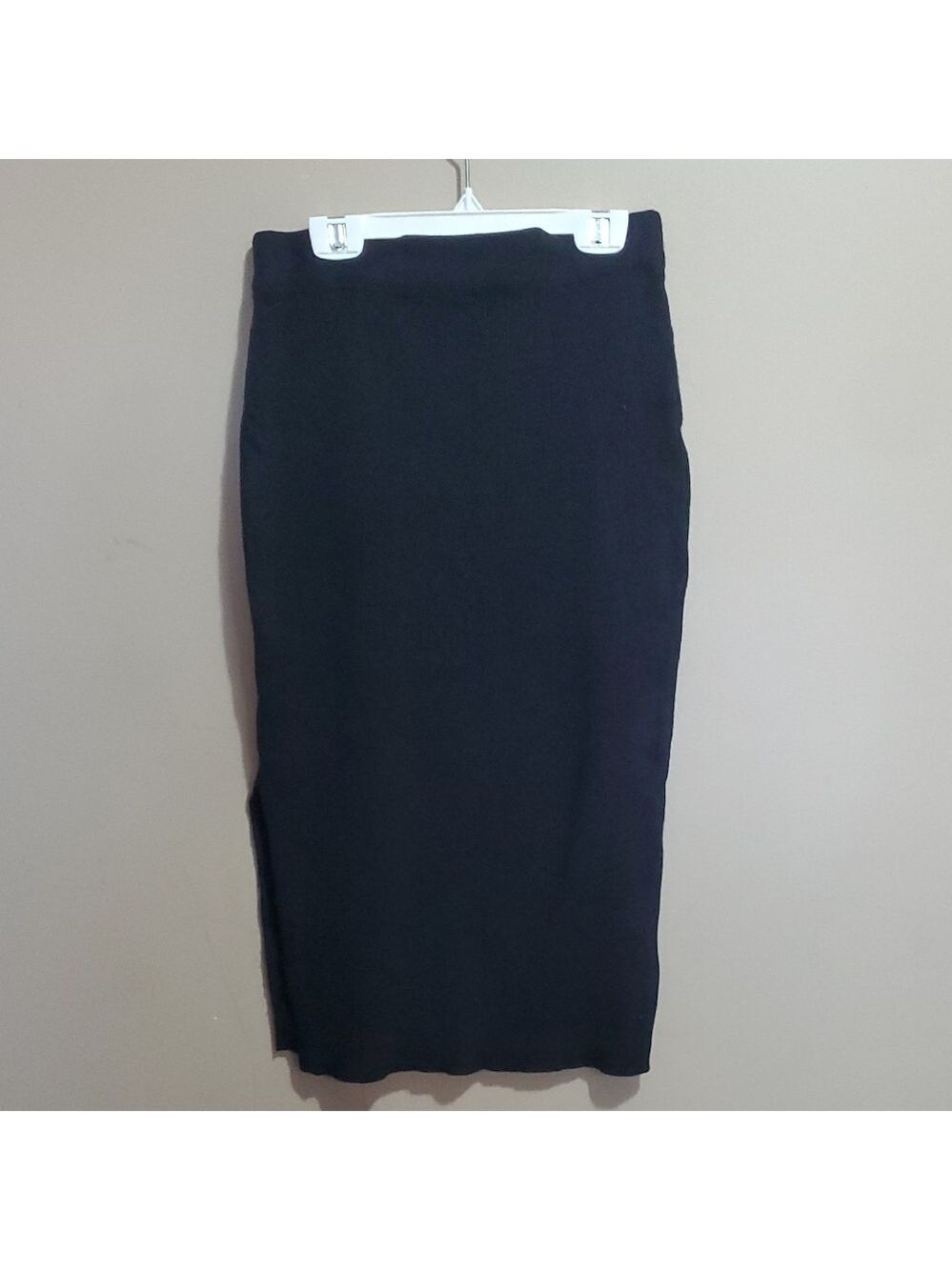 Black Stretch Ribbed Black Skirt With Side Split Size Medium